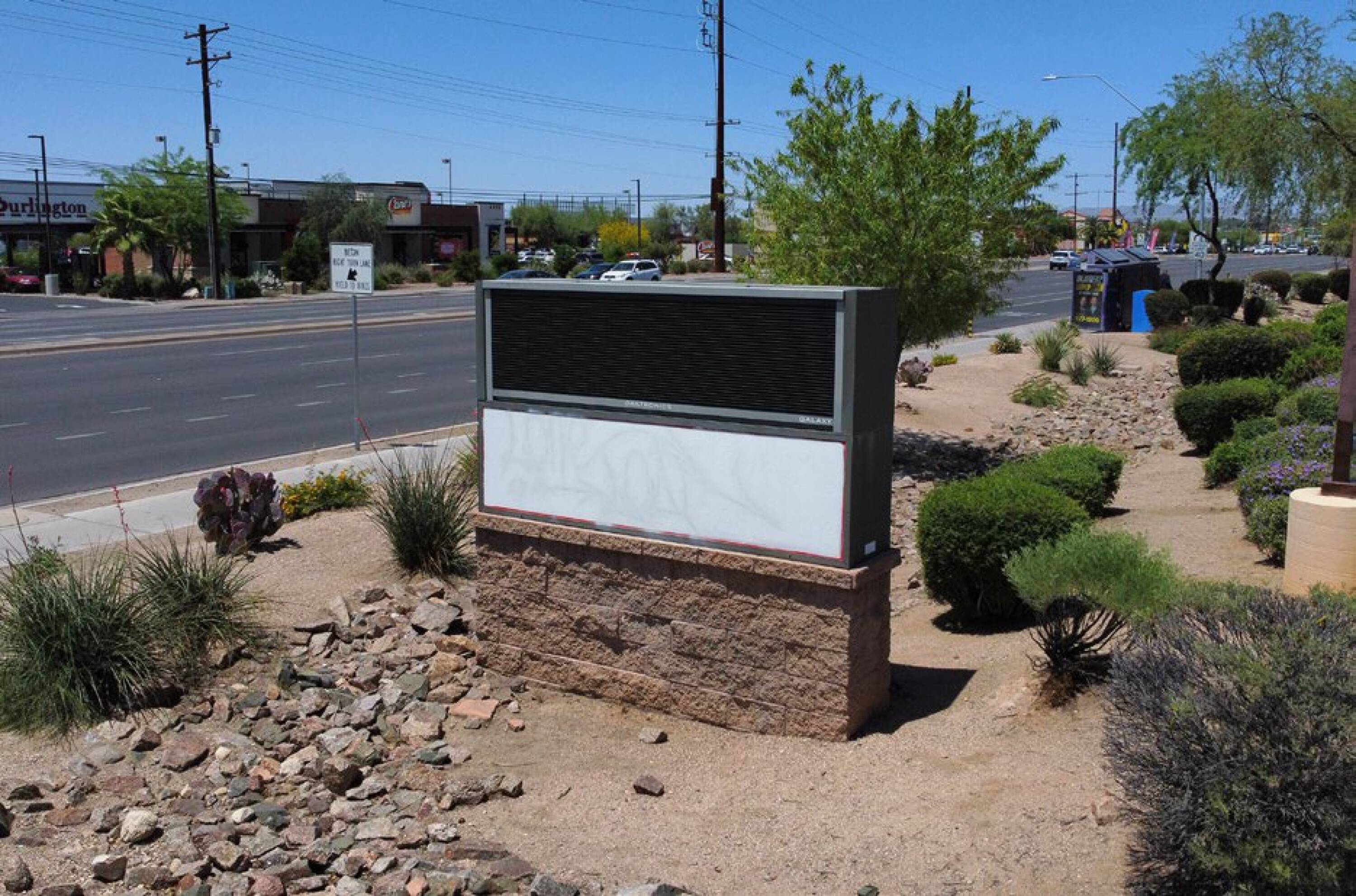 4220 N Oracle Rd, Tucson, AZ 85705