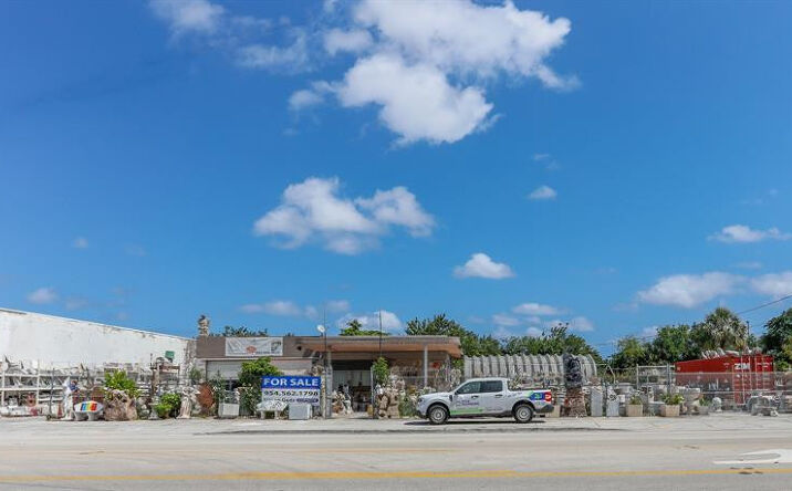 Pictures of Retail, Office, Industrial, Special Purpose property located at 1620 S Dixie Highway, Pompano Beach, FL 33060 for lease - image #1