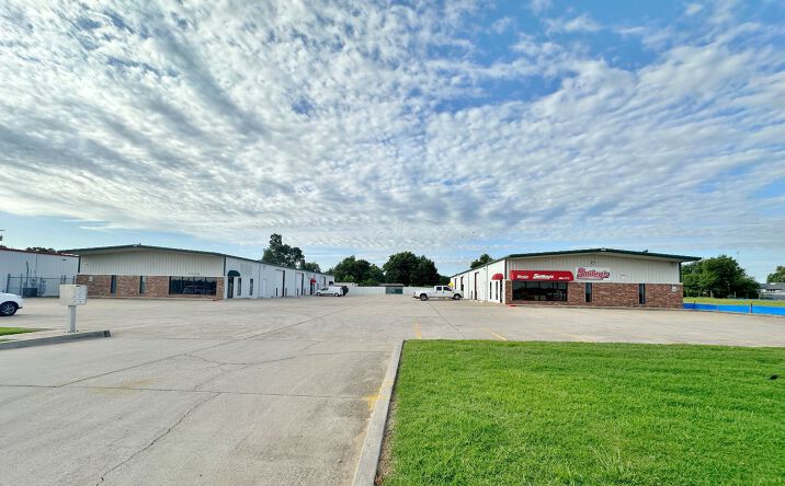 Pictures of Industrial property located at 3204 SW 59th St, Oklahoma City, OK 73119 for lease - image #1