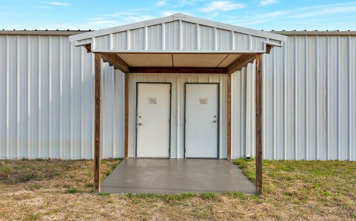 Pictures of Industrial property located at 1715 N FM Rd 51, Springtown, TX 76082 for lease - image #1