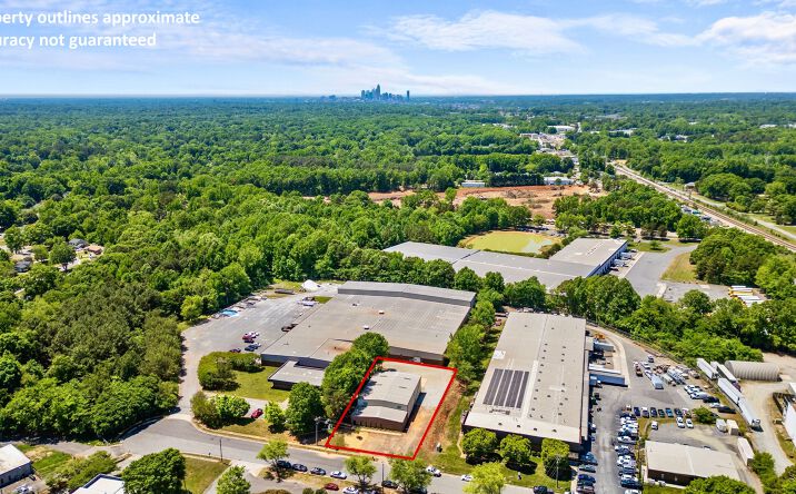 1711 University Commercial Pl, Charlotte, NC 28213 | Crexi.com