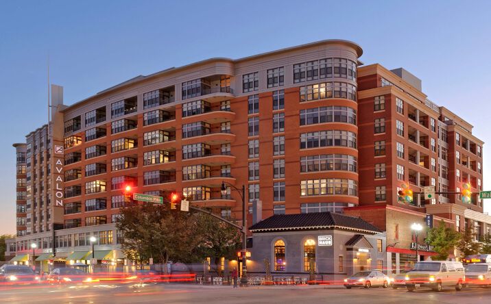 Pictures of Retail property located at 1028 S Walter Reed Dr, Arlington, VA 22204 for sales - image #1