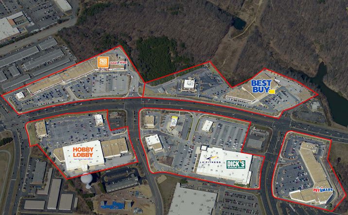 Pictures of Retail property located at 14085 Shoppers Best Way, Woodbridge, VA 22192 for lease - image #1