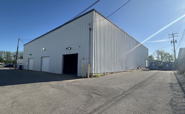 Pictures of Industrial property located at 1060 W High St, Lexington, KY 40508 for lease - image #1