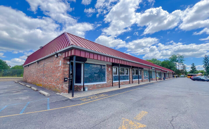 Pictures of Retail property located at 1115 Powell Rd, Brookhaven, PA 19015 for lease - image #1