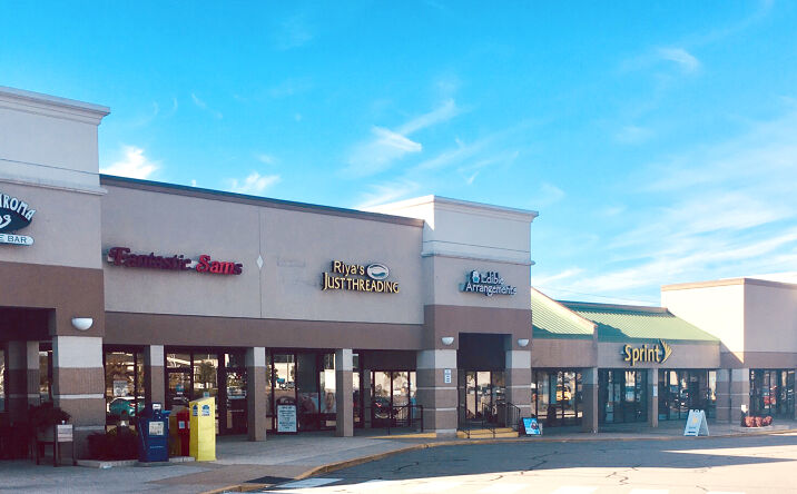 Pictures of Retail property located at Cross Creek Plaza, Fayetteville, NC 28314 for lease - image #1