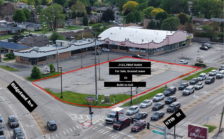 Pictures of Land property located at 8700 South Ridgeland Avenue, Oak Lawn, IL 60453 for lease - image #1