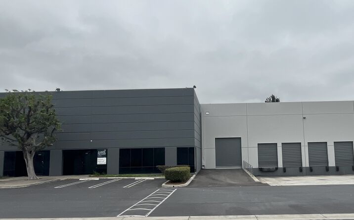 Pictures of Industrial property located at 21136 S Wilmington Ave, Carson, CA 90810 for lease - image #1