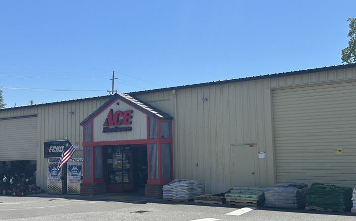 Pictures of Retail, Industrial property located at 355 Nevada St, Auburn, CA 95603 for lease - image #1