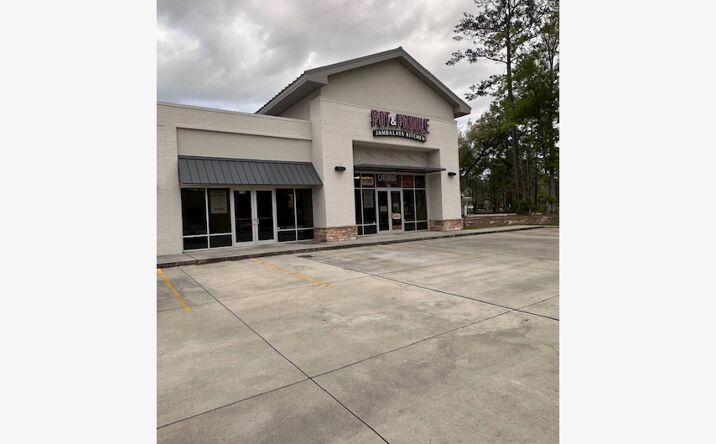 Pictures of Restaurant property located at 70493 LA-21, Covington, LA 70433 for lease - image #1