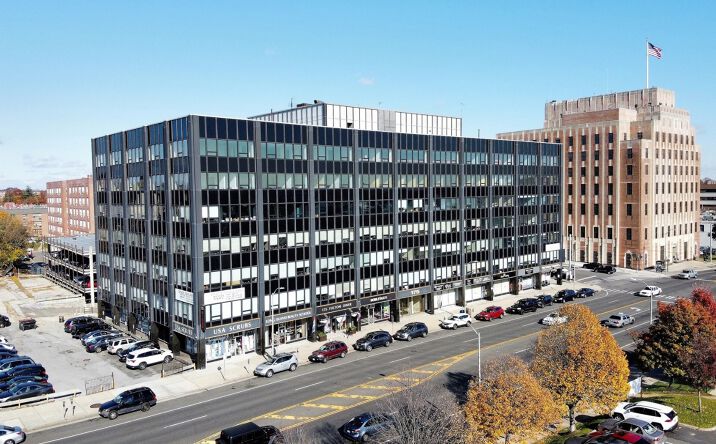 Pictures of Office property located at 175 Fulton Ave, Hempstead, NY 11550 for lease - image #1