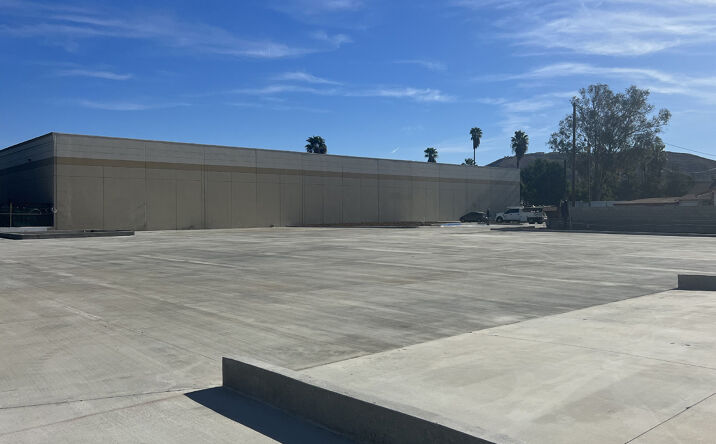 Pictures of Land property located at 12801 Magnolia Ave, Riverside, CA 92503 for lease - image #1