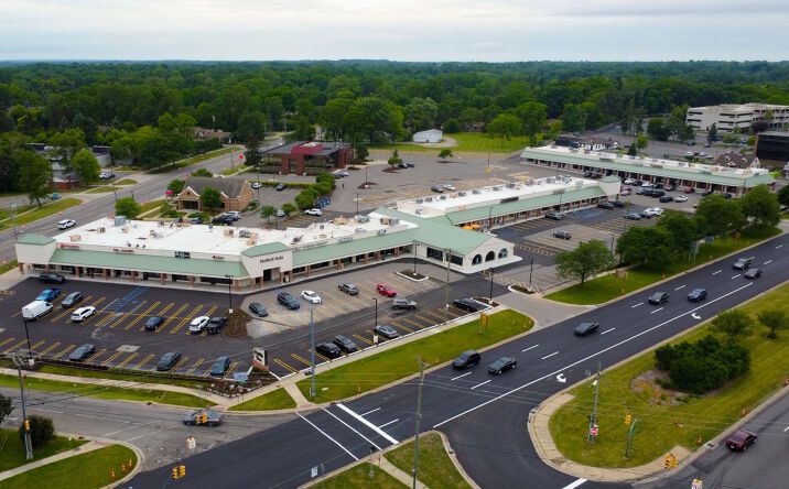 Pictures of Retail property located at 29101 – 29199 Northwestern Hwy, Southfield, MI 48034 for lease - image #1