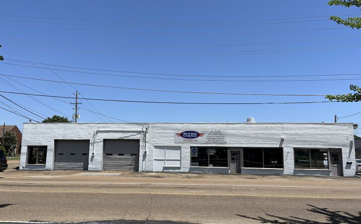 Pictures of Retail, Industrial property located at 5847 Stage Rd, Bartlett, TN 38134 for lease - image #1