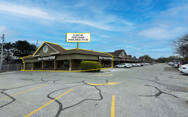Pictures of Retail property located at 36440 Euclid Ave, Willoughby, OH 44094 for lease - image #1