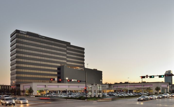 Pictures of Retail, Office property located at 3600 Kirby Dr, Houston, TX 77098 for lease - image #1