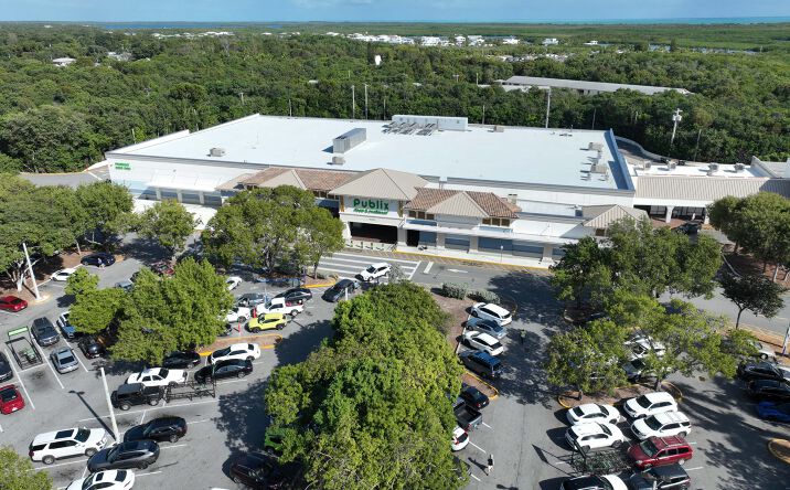 Pictures of Retail property located at 101437 Overseas Hwy, Key Largo, FL 33037 for lease - image #1