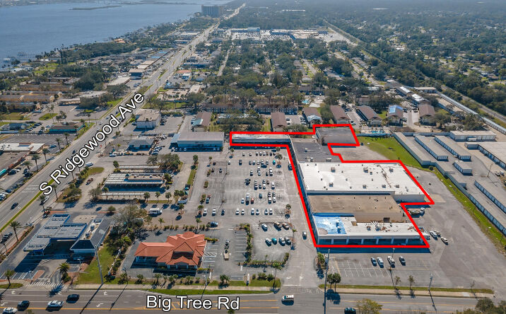 Pictures of Retail, Restaurant property located at 2030 S Ridgewood Avenue 1, South Daytona, FL 32119 for lease - image #1
