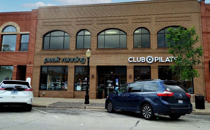 Pictures of Retail, Office property located at 18 W Burlington Ave, La Grange, IL 60525 for lease - image #1