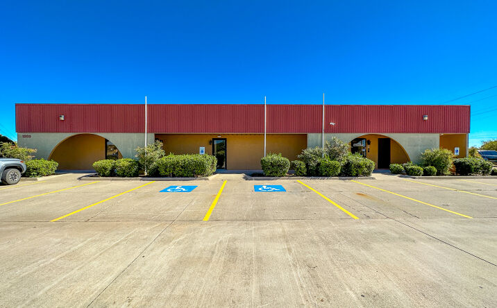 Pictures of Office property located at 1202 SW 67th St, Lawton, OK 73505 for lease - image #1