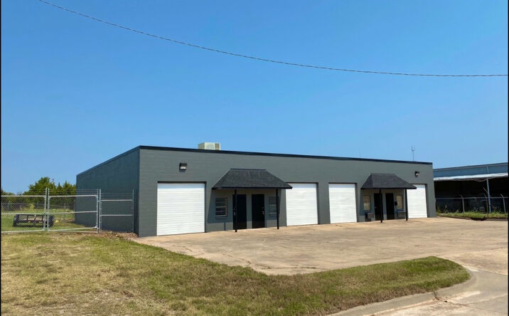 Pictures of Industrial property located at 313 NW 67th St, Oklahoma City, OK 73116 for lease - image #1