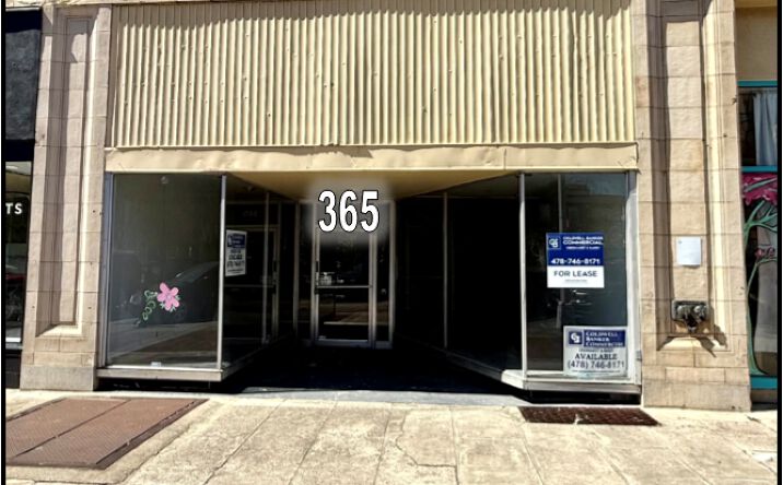 Pictures of Retail property located at 365 3rd St, Macon, GA 31201 for lease - image #1