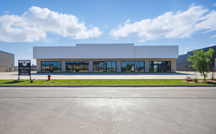 Pictures of Retail, Office property located at 6703 Milwaukee Ave, Lubbock, TX 79424 for lease - image #1