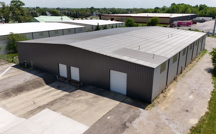 Pictures of Industrial property located at 2523 Creekway Dr, Columbus, OH 43207 for lease - image #1