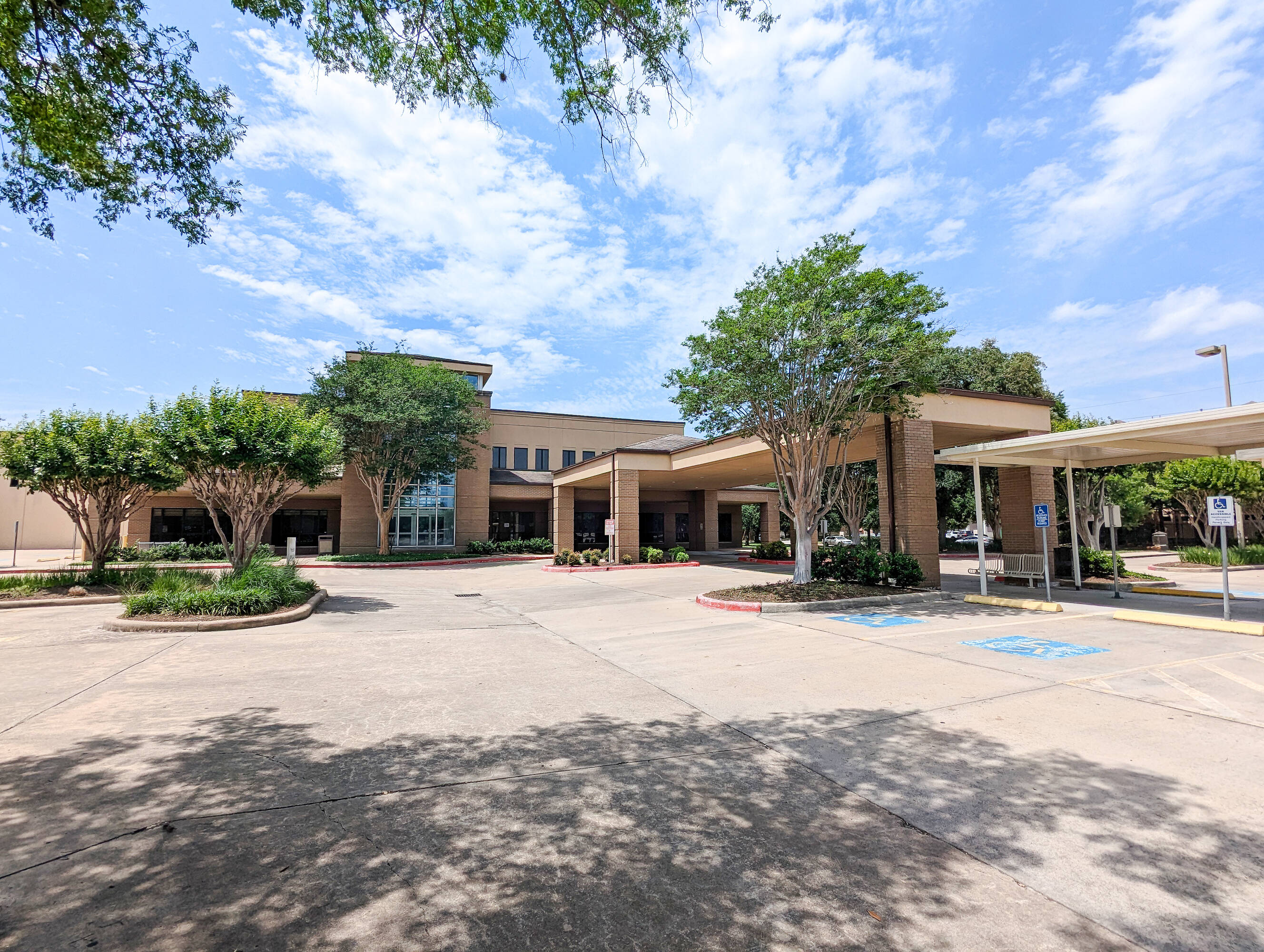 1111 Augusta Dr