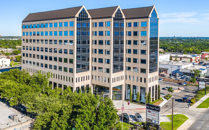 Pictures of Office property located at 7330 San Pedro Avenue, San Antonio, TX 78216 for lease - image #1