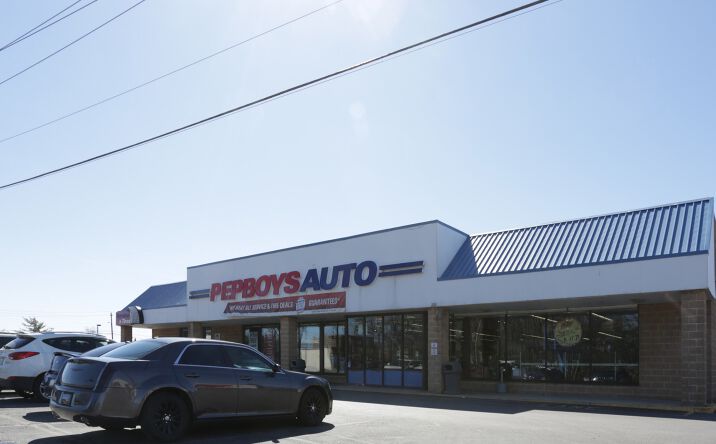 Pictures of Retail property located at 222 S West End Blvd, Quakertown, PA 18951 for lease - image #1