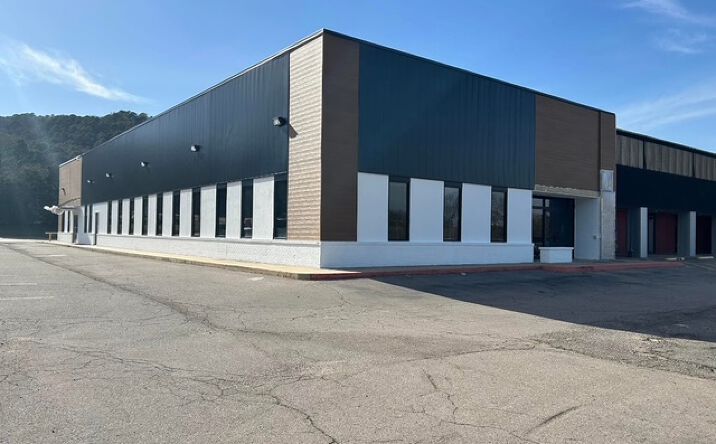 Pictures of Office, Special Purpose property located at 3209 W Main Pl, Russellville, AR 72801 for lease - image #1