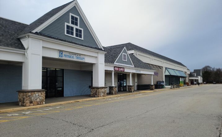 Pictures of Retail property located at 77 Quaker Meetinghouse Rd, Sandwich, MA 02563 for lease - image #1