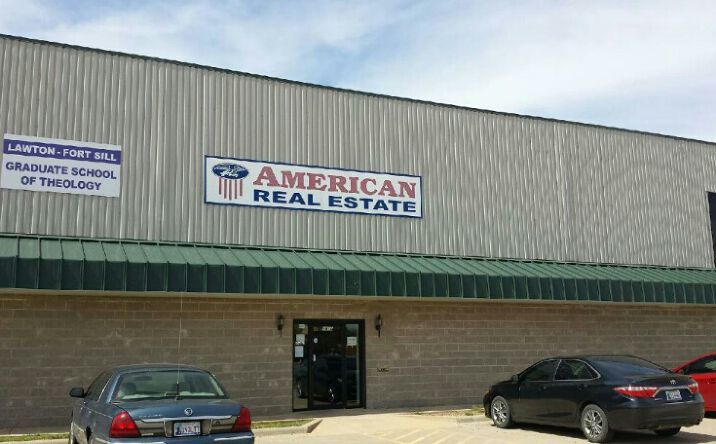 Pictures of Office property located at 1810 NW Sheridan Rd, Lawton, OK 73505 for lease - image #1