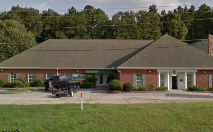 Pictures of Office property located at 6798 US-98, Hattiesburg, MS 39402 for lease - image #1