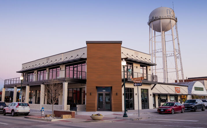 Pictures of Retail, Restaurant property located at 101 S Chestnut St, McKinney, TX 75069 for lease - image #1