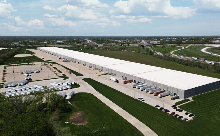 Pictures of Industrial property located at 4950 NE 29th St, Des Moines, IA 50317 for lease - image #1