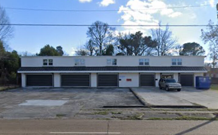 Pictures of Retail property located at 2436 North St, Baton Rouge, LA 70802 for lease - image #1