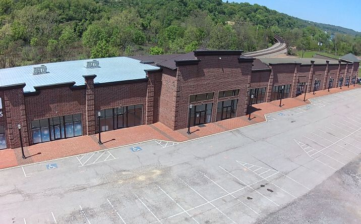 Pictures of Retail, Industrial property located at 4200 Walnut St, McKeesport, PA 15132 for lease - image #1