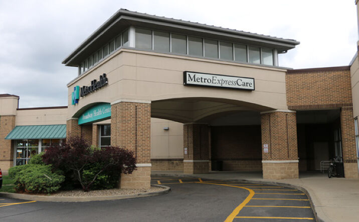 Pictures of Retail property located at 6835 Broadway Ave, Cleveland, OH 44105 for lease - image #1