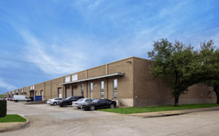 Pictures of Industrial property located at 1174-1188 Quaker Ct., Dallas, TX 75207 for lease - image #1