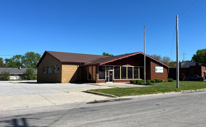 Pictures of Industrial property located at 2164 Tedrow Rd, Toledo, OH 43614 for lease - image #1