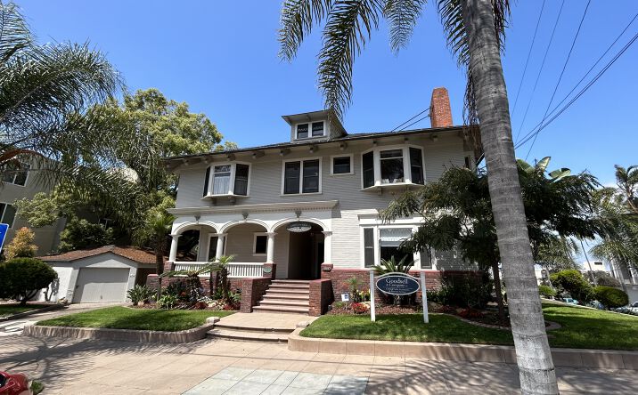 Pictures of Office property located at 2366 Front St, San Diego, CA 92101 for lease - image #1