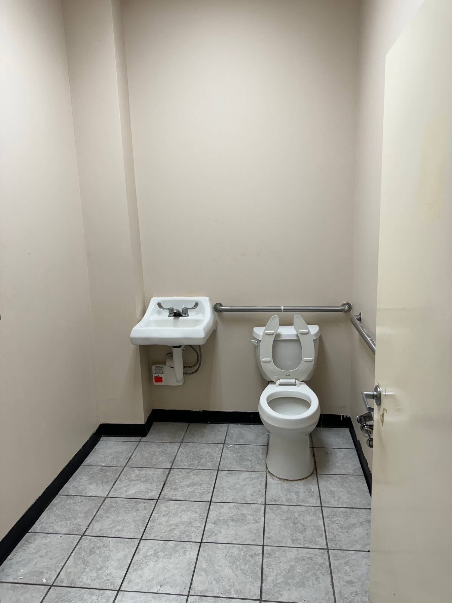 2nd gen retail space HWY 6