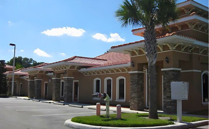 Pictures of Office property located at 2868 University Pkwy, Sarasota, FL 34243 for lease - image #1
