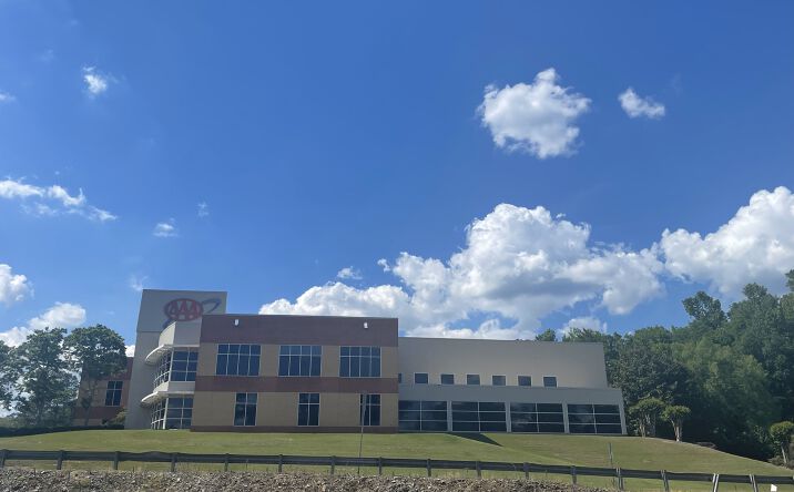 Pictures of Office property located at 2400 Acton Rd, Birmingham, AL 35243 for lease - image #1