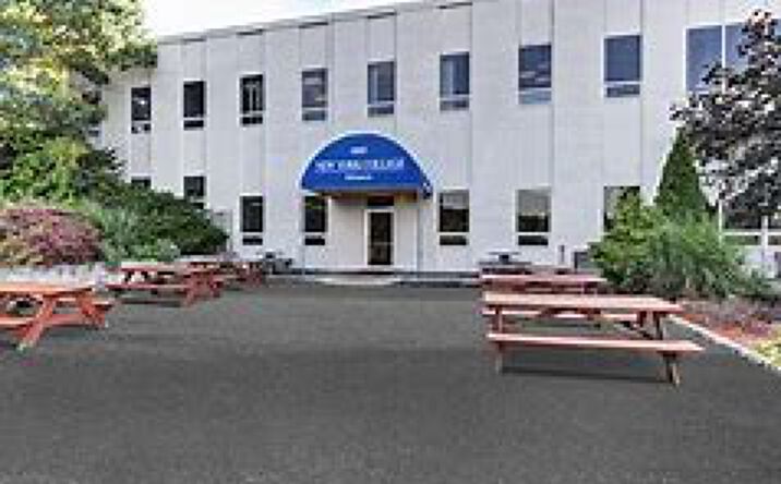 Pictures of Office property located at 6801 Jericho Turnpike, Syosset, NY 11791 for lease - image #1