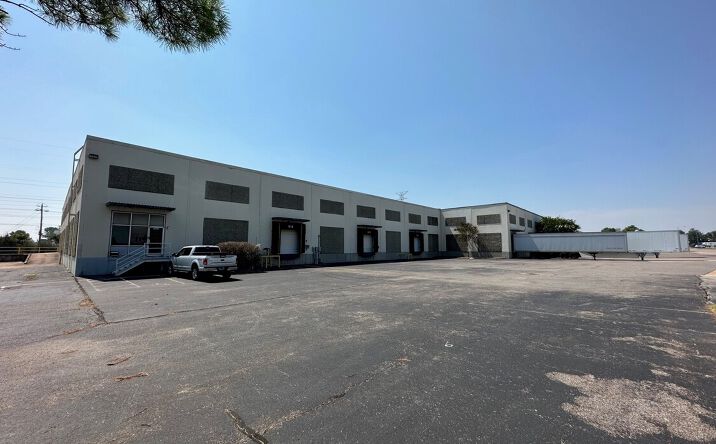 View of Memphis Industrial Space For Rent | Commercial Leasing | Crexi.com