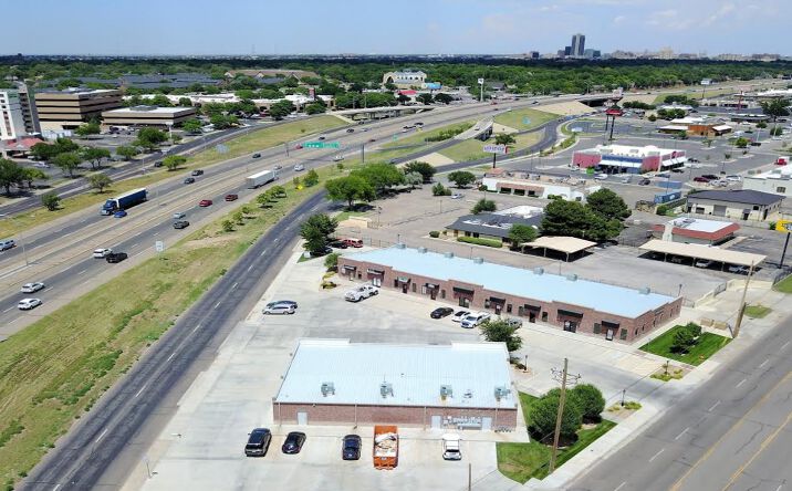 Pictures of Retail property located at 2921 W Interstate 40 Frontage Rd, Amarillo, TX 79109 for lease - image #1