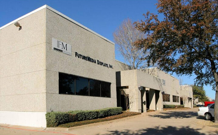 Pictures of Industrial property located at 2120 Hutton Dr., Carrollton, TX 75006 for lease - image #1